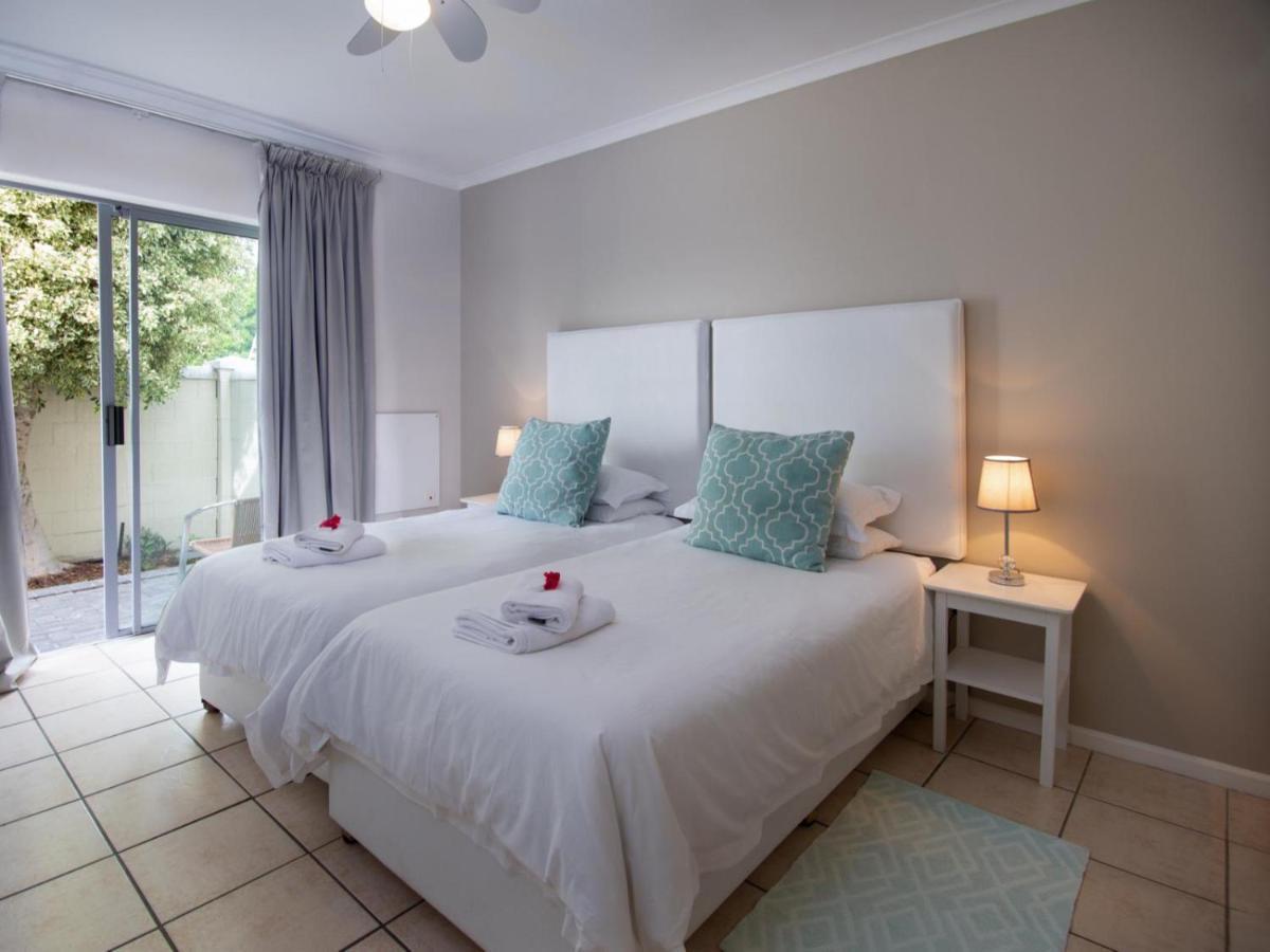 Saffron House Guesthouse ケープタウン エクステリア 写真