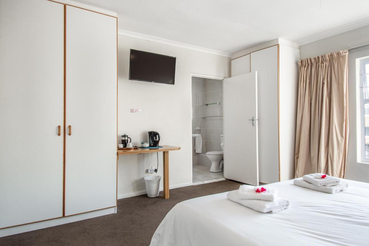Saffron House Guesthouse ケープタウン エクステリア 写真