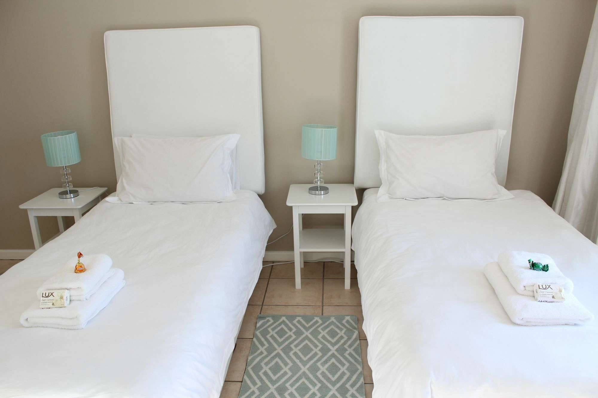 Saffron House Guesthouse ケープタウン エクステリア 写真